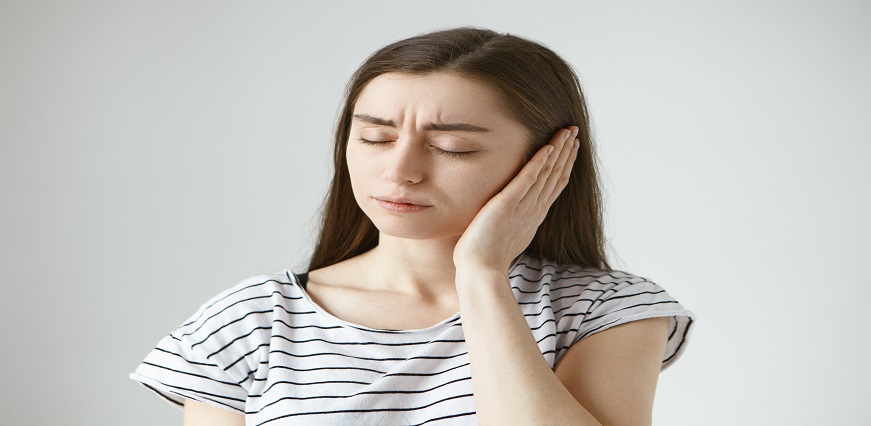 Ear Infection Pain Symptoms - Causes, Diagnosis & Treatment | Max Lab